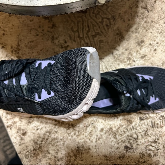 Oncloud womens sz 6.5 - Picture 7 of 9